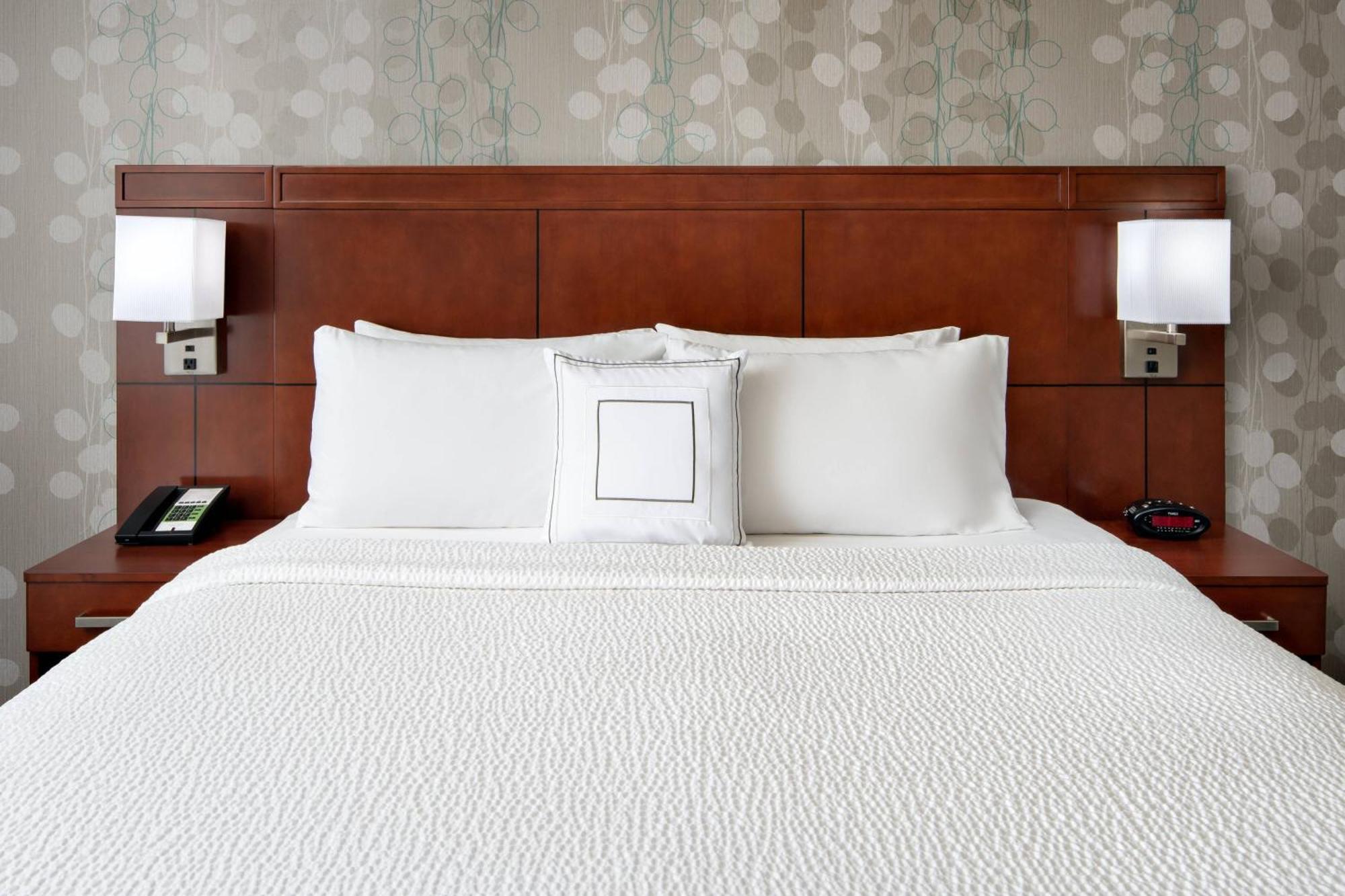 Courtyard By Marriott Raleigh North/Triangle Town Center Hotel Eksteriør billede