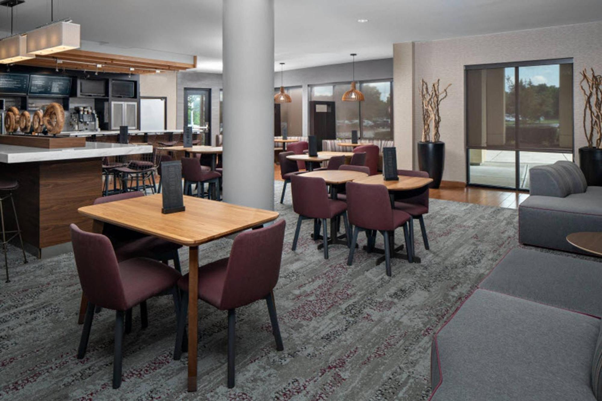 Courtyard By Marriott Raleigh North/Triangle Town Center Hotel Eksteriør billede