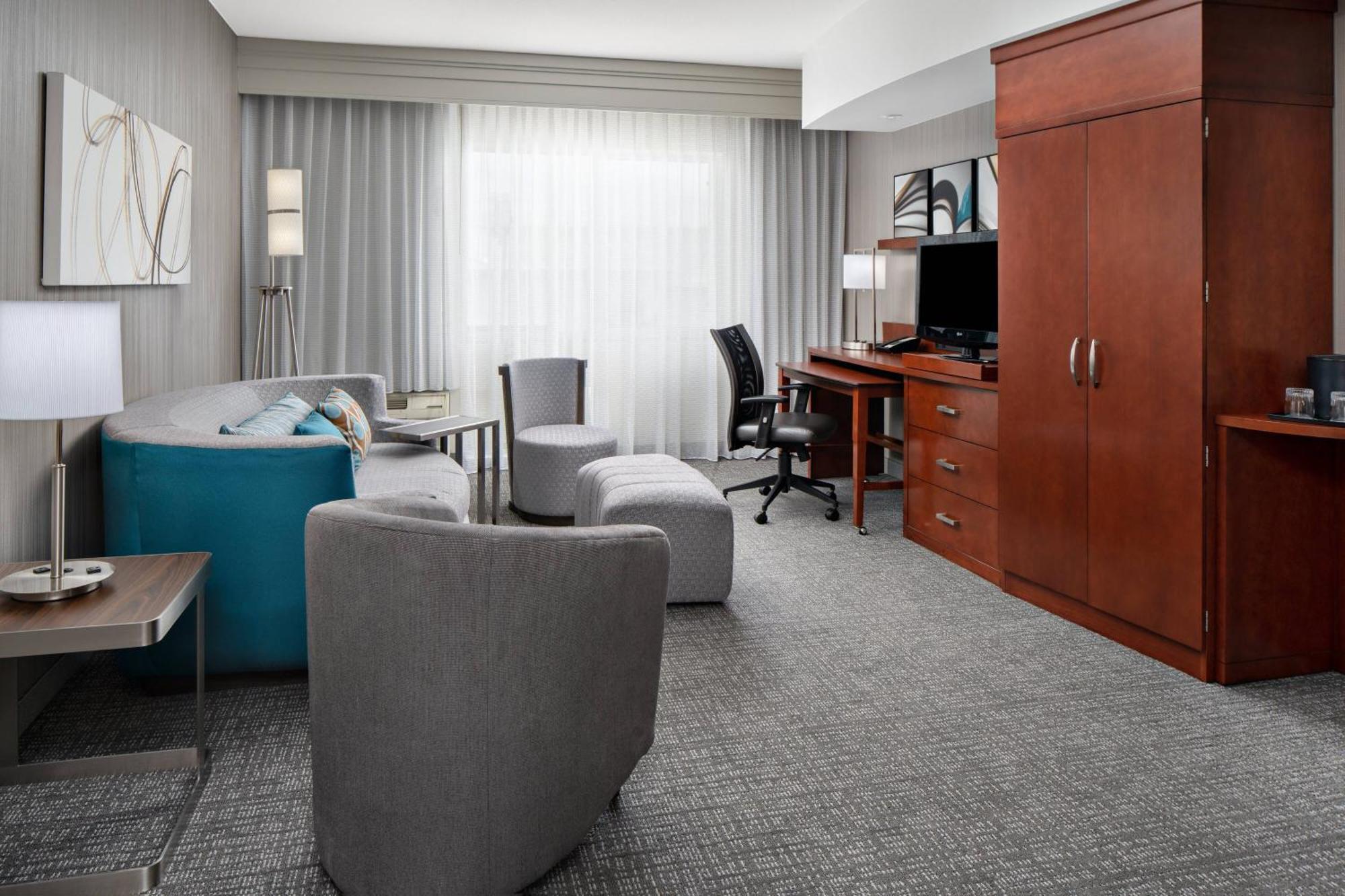 Courtyard By Marriott Raleigh North/Triangle Town Center Hotel Eksteriør billede