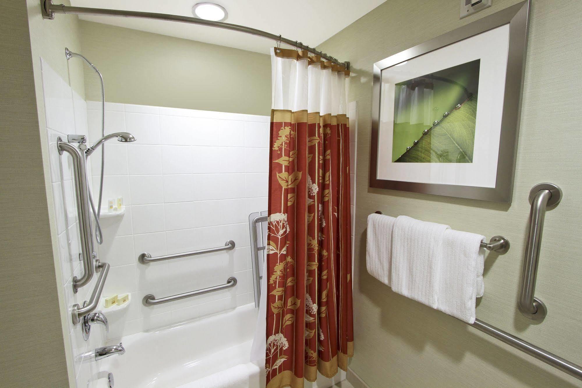Courtyard By Marriott Raleigh North/Triangle Town Center Hotel Eksteriør billede